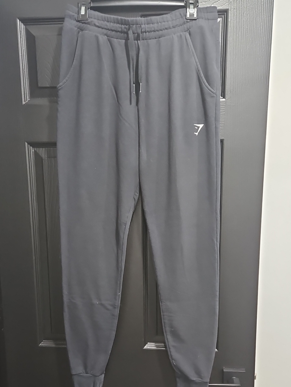 Gymshark Women’s Bkack Jogger Sweatpants